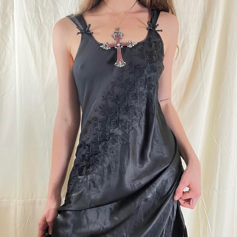 Vintage Gothic Black Embroidered Maxi Dress⚔️♥️